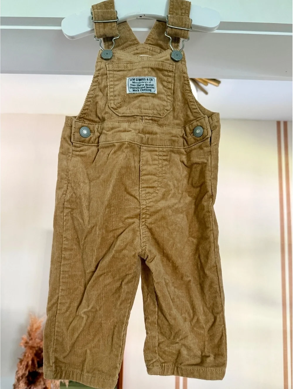 Levi’s Corduroy Overalls Sz 6 Months EUC